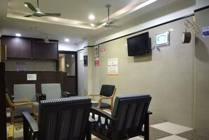 Lobby - Season 4 Guest House (Chennai)