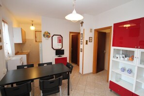 Dining - Quiet Trilocale with Two Bedrooms (Rosolina Mare RO)