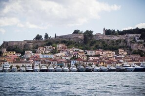 Marina - Acronafplia Pension B&D (Nafplio)