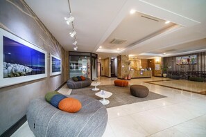 Lobby - La Mer Hotel (Busan)