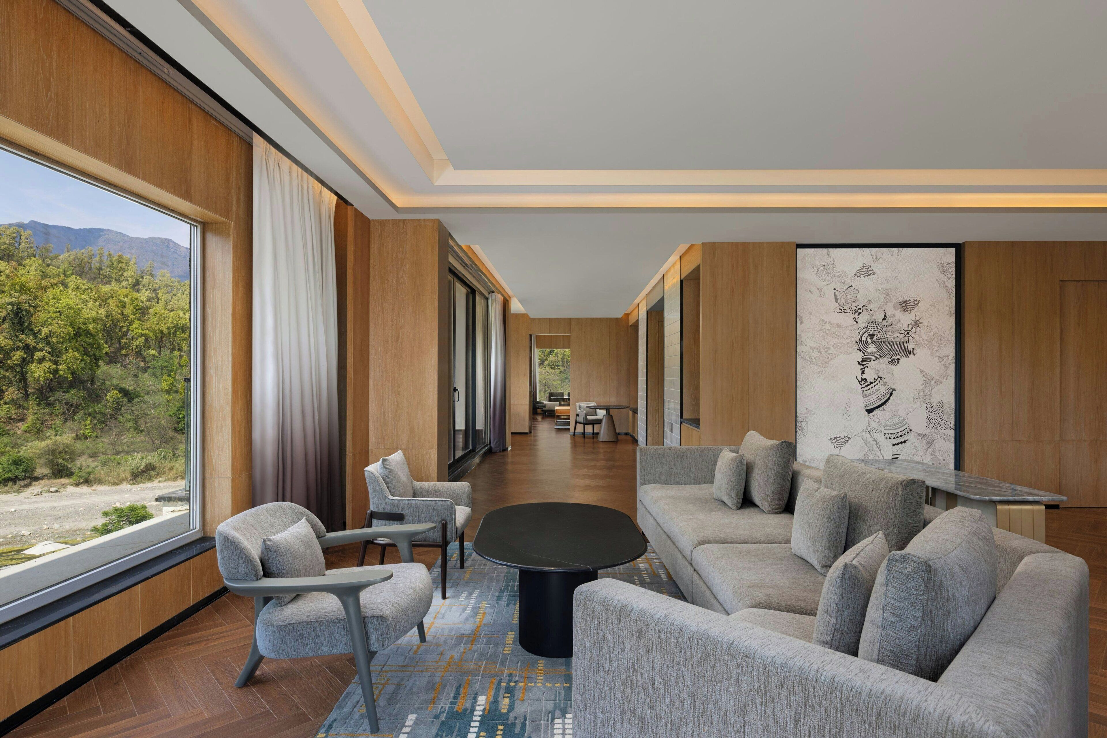 Presidential Suite, 1 Bedroom, River View | Living area