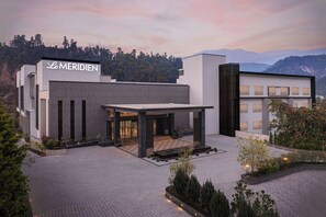 View from property - Le Méridien Dehradun India Resort & Spa (DEHRADUN)