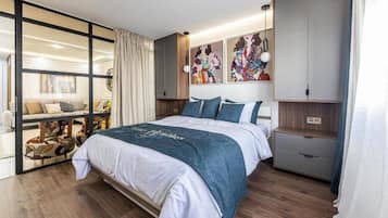 Decoración individual, escritorio, wifi gratis