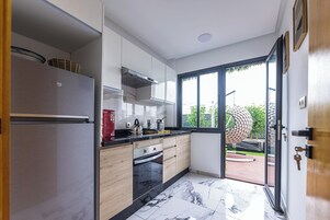 Cafetera expreso, cafetera/tetera, tetera/pava eléctrica