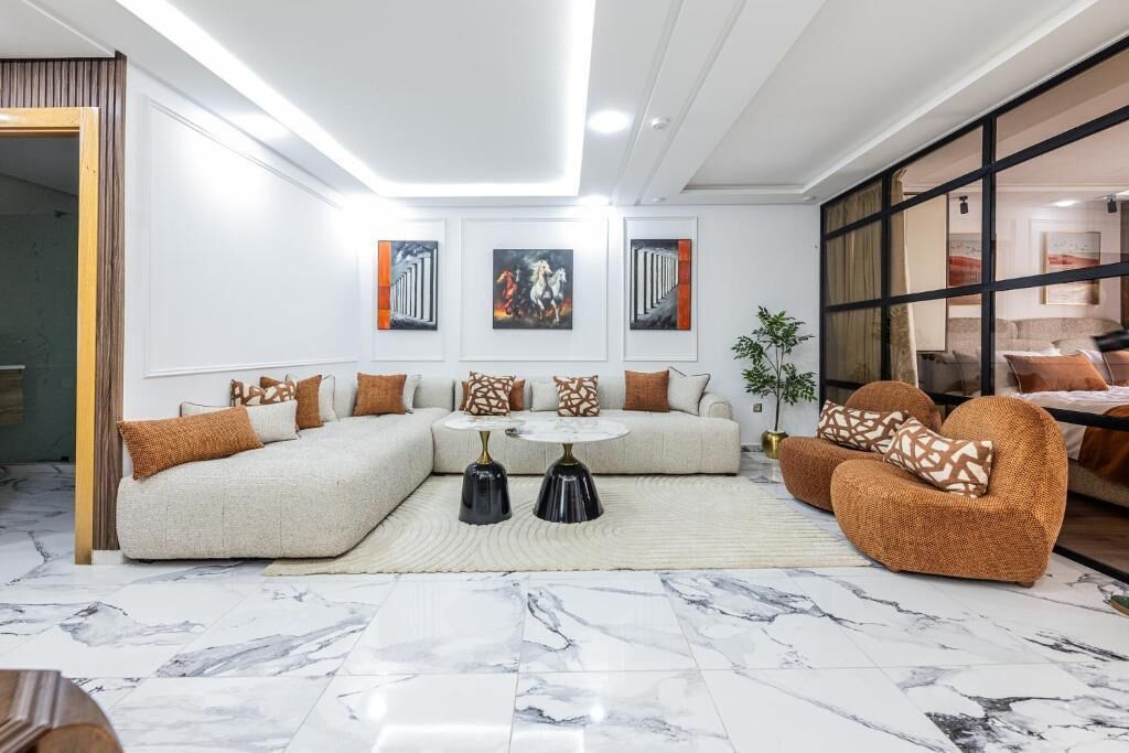 Serenty | Interior