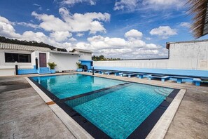 Piscine ext érieure