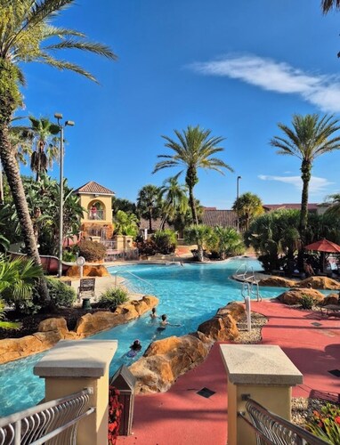 Family retreat with Princess Room, Space Room, and resort amenities near Disney