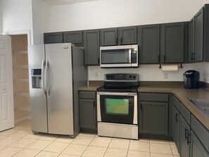 Microwave, oven, stovetop, dishwasher