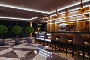 Lobby - Ramada Plaza by Wyndham Tashkent (Tashkent)