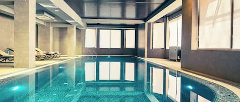 Indoor pool, seasonal outdoor pool