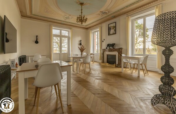 Dining - Guest Room 5 with Shared Terrace, Wi-Fi, and Air Conditioning (Joze)