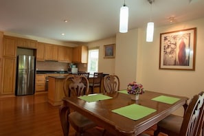 Dining - Jomtien Beach Residence (Pattaya)