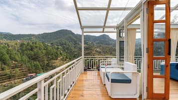 Double Room, Mountain View | Terrace/patio