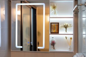 Interior - 3-bedroom apartment in Old Quarter str in VietNam for family, groups (Hoàn Kiếm)