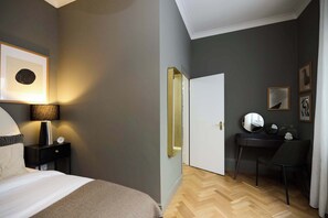 1 bedroom, WiFi, bed sheets - The White Terrace Flat (London)