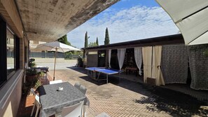 Outdoor dining - Vacation Home Ithaca (Lido di Fermo)