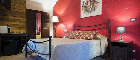 1 bedroom, in-room safe, iron/ironing board, WiFi