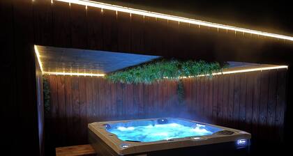 Nature break between city and forest in a house with spa