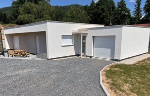 Exterior - Nature break between city and forest in a house with spa (Saint-Dié-des-Vosges)