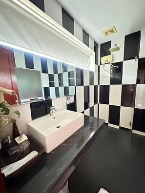 Bathroom - Laysung Angkor Boutique (Siem Reap)