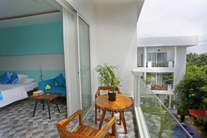 Tempat makan luar