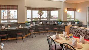 Dining - Road Lodge Gqeberha (Gqeberha)