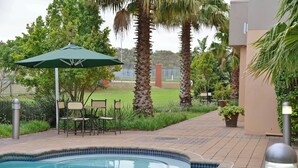 Unclassified image, 2 of 22, button - Road Lodge Gqeberha Airport (Gqeberha)