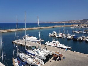 Marina - Ambassadors Residence (Chania)