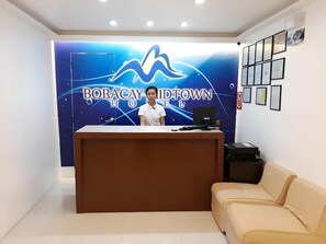 Lobby - Budget Room Boracay Island Hostel (Boracay Island)