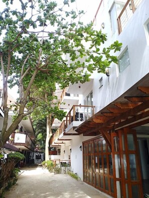 Exterior - Hey! Jude South Beach (Boracay Island)
