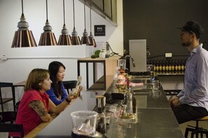 Dining - Duckstay Hostel (Taipei)