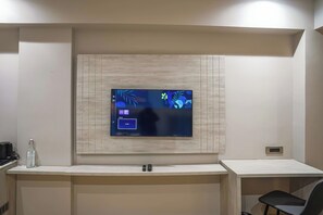 Deluxe Double or Twin Room | Interior - ClubHouse Hotel  (Sahibzada Ajit Singh Nagar)