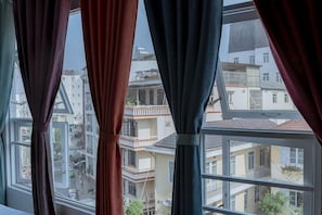 Interior - Kens House Backpackers Downtown (Da Lat)