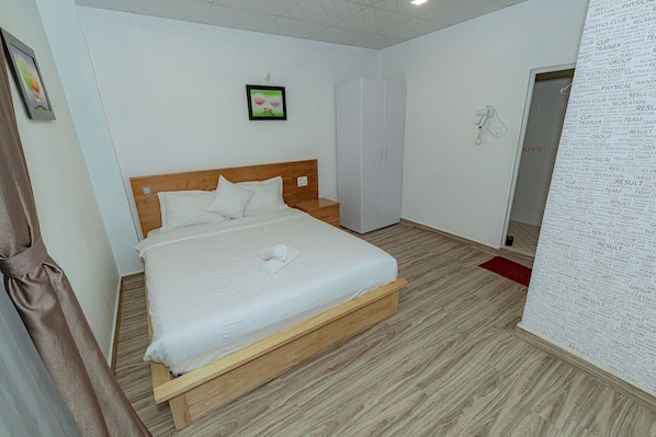 Room - Kens House Backpackers Downtown (Da Lat)