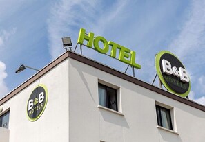 Exterior detail - B&B Hotel Rouen St Etienne Du Rouvray (Saint-Etienne-du-Rouvray)