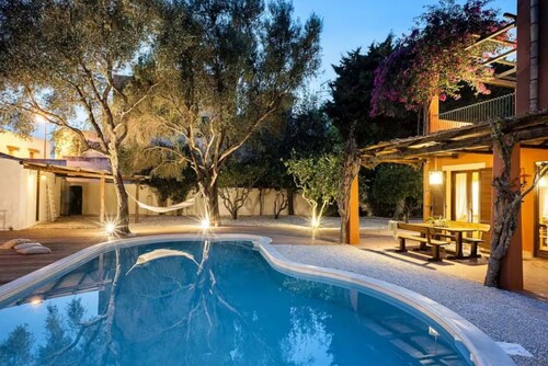 Relais Virginia & Pool, Full Resort, Marsala