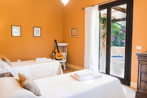 6 chambres, fer et planche Ă repasser, lit parapluie, Wi-Fi gratuit