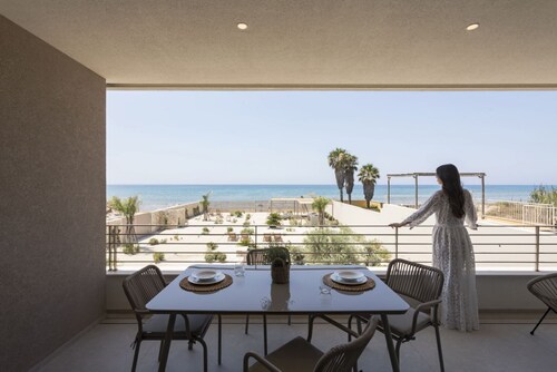 Cala Theresia, Alea - Sea front apartment