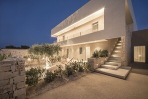 Exterior - Cala Theresia, Nisi - Sea front apartment (Pachino)