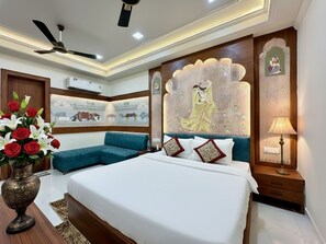 Luxury Room - SR PALACE (Vrindavan)