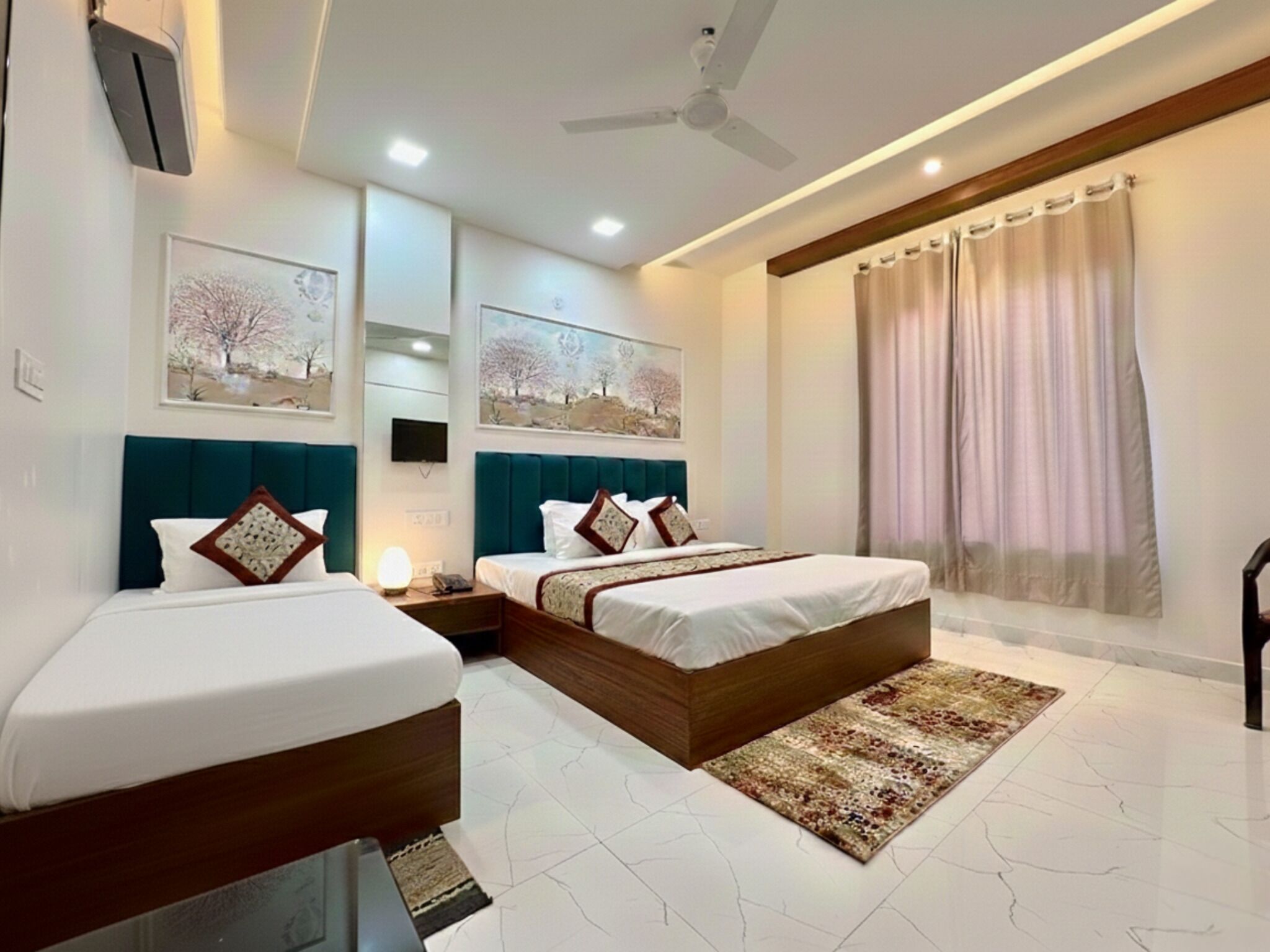 Standard Triple Room | Premium bedding, down duvets, Select Comfort beds