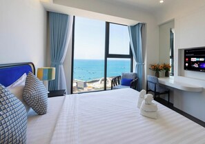 Deluxe Apartment, 3 Bedrooms, Balcony, Beach View - Rei Gallery Phu Quoc - Ocean (Phu Quoc)