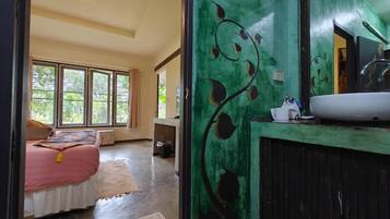 Superior Room, Balcony, Garden View | Free WiFi