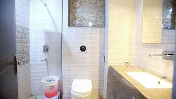 Double Room | Bathroom | Shower, slippers, soap, shampoo