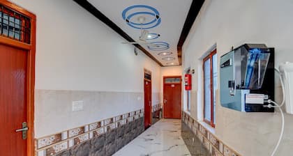 Hotel O Raj Ghat Ayodhya
