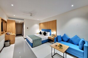 Room - The Metropole Hotel (Ahmedabad)