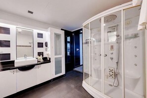 Bathroom - E Square THE Fern Pune (Pune)