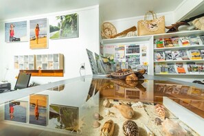 Interior - The Cooks Oasis Holiday Villas (Rarotonga)