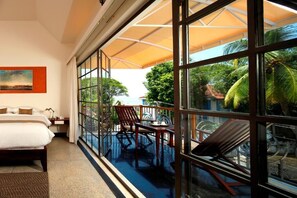 Room - Eighth Bastion (Kochi)