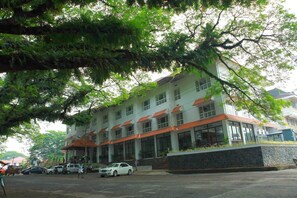 Bahagian luar